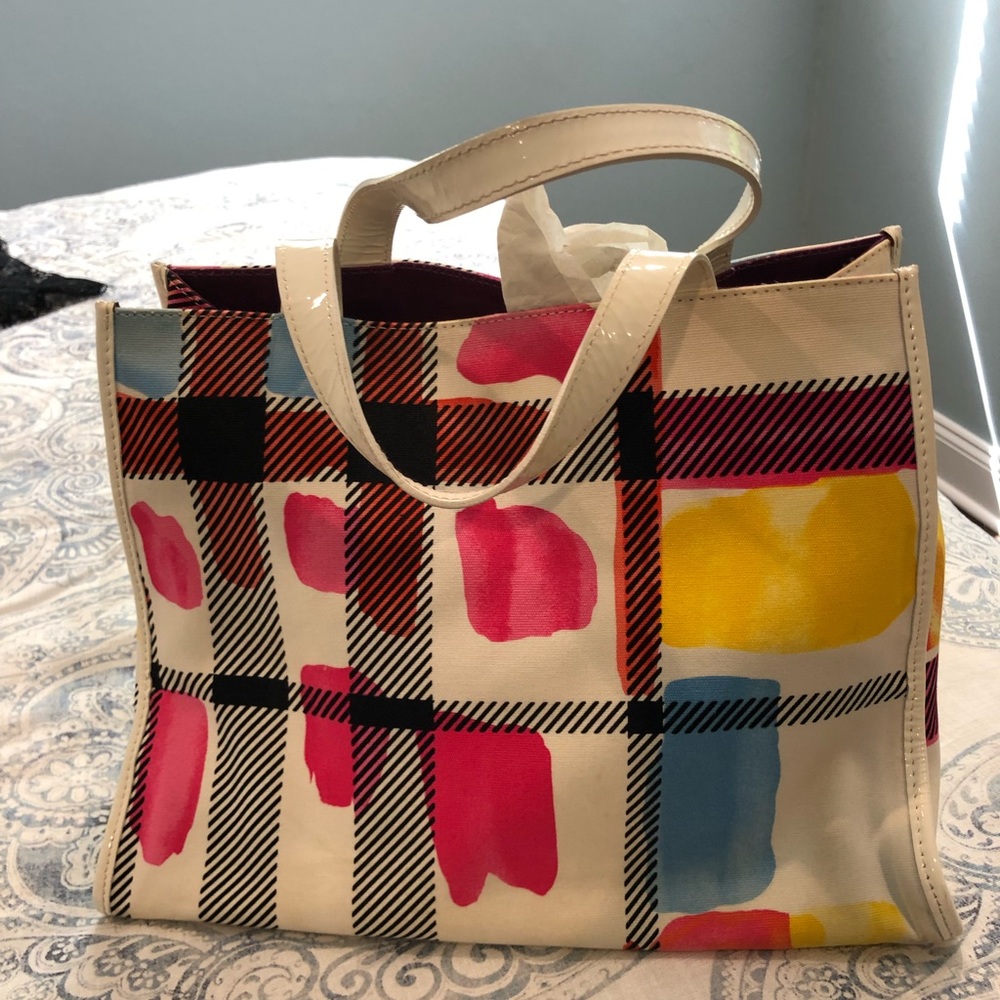 Burberry summer bag